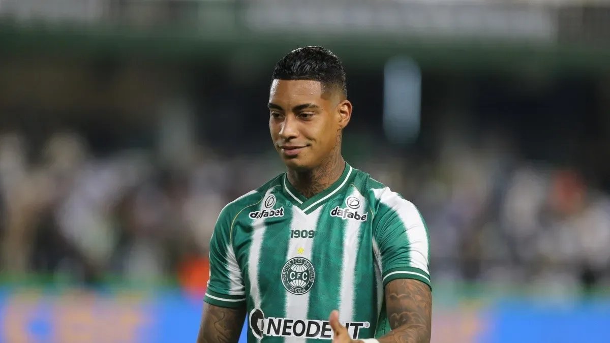 Alef Manga recebeu punição por jogo manipulado enquanto atuava pelo Coritiba