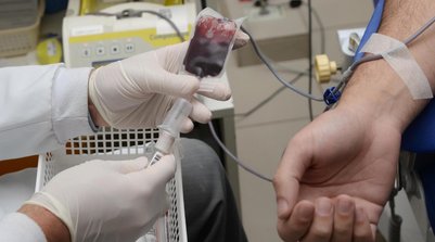 amanhã e sexta-feira teremos essa ação de doação de sangue como parte da programação do trote solidário e objetivando aumentar o estoque de sangue no Piauí. acha que rende para o veículo? (Foto: Reprodução)