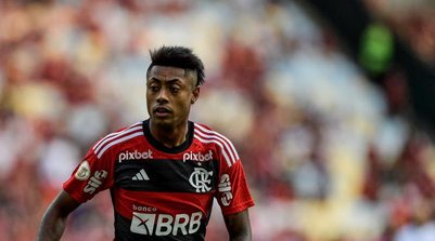 Atacante Bruno Henrique, do Flamengo, foi suspenso por 12 partidas e multado em R$ 60 mil pelo Superior Tribunal de Justiça Desportiva (STJD) (Foto: THIAGO RIBEIRO/AGIF/ESTADÃO CONTEÚDO)