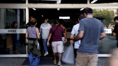 Candidatos aprovados em lista de espera devem fazer o procedimento (Foto: TÂNIA RÊGO/AGÊNCIA BRASIL)
