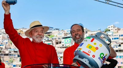 Distribuição deve começar em 30 de outubro (Foto: RICARDO STUCKERT/PR)