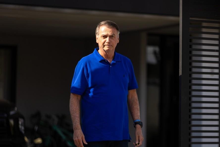 Ex-presidente Jair Bolsonaro em prisão domiciliar, em Brasília.
