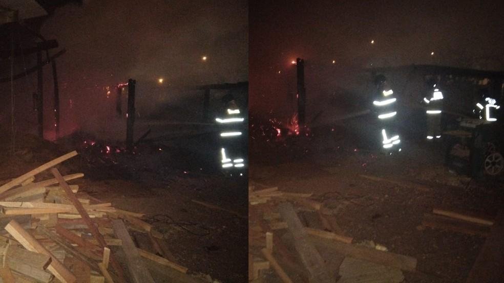 Incêndio destrói madeireira na zona Sul de Teresina durante a madrugada