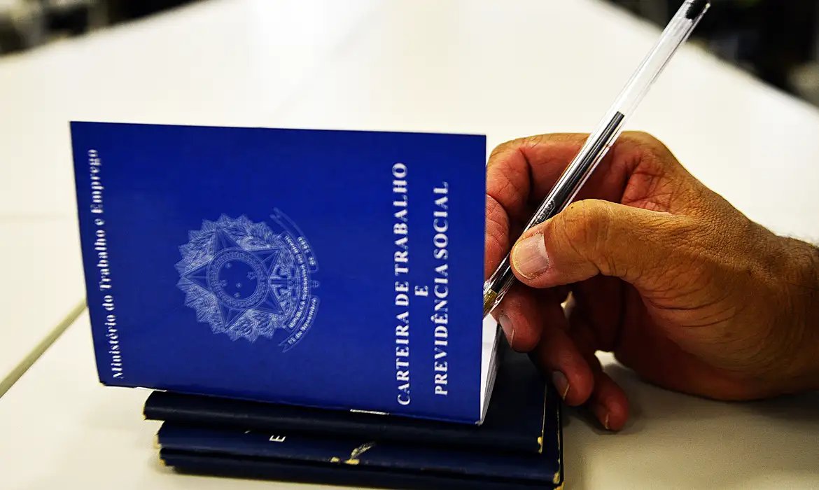 O levantamento mostra que a ocupação no período de maio a julho foi puxada