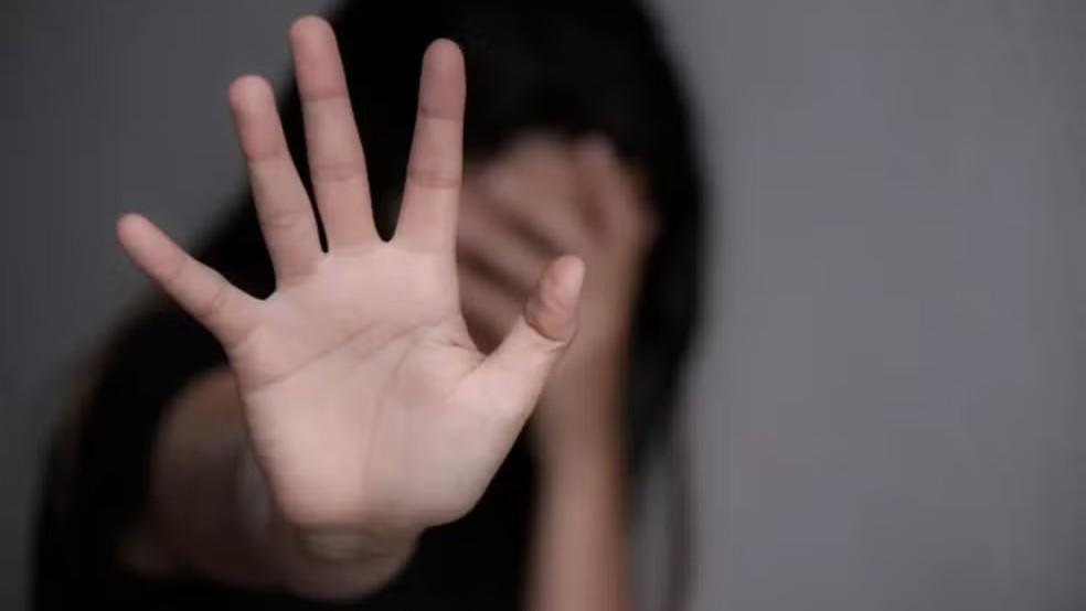 Vítimas de violência doméstica no PI serão comunicadas sobre relaxamento de medidas contra agressores, diz lei