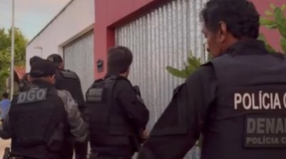 Ao todo, estão sendo cumpridos 10 mandados de prisão temporária e 17 mandados de busca e apreensão domiciliar. (Foto: Reprodução/SSPI)