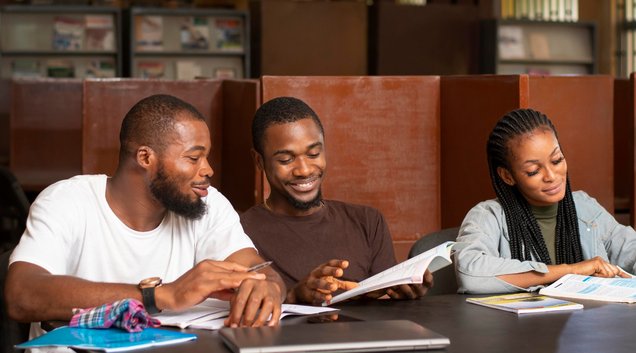 Lista de cursos gratuitos de férias: (Foto: Reprodução)