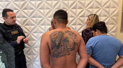 O imóvel pertence a P.A., conhecido como “Pompom”, atualmente custodiado no sistema penitenciário (Foto: Reprodução/SSPI)