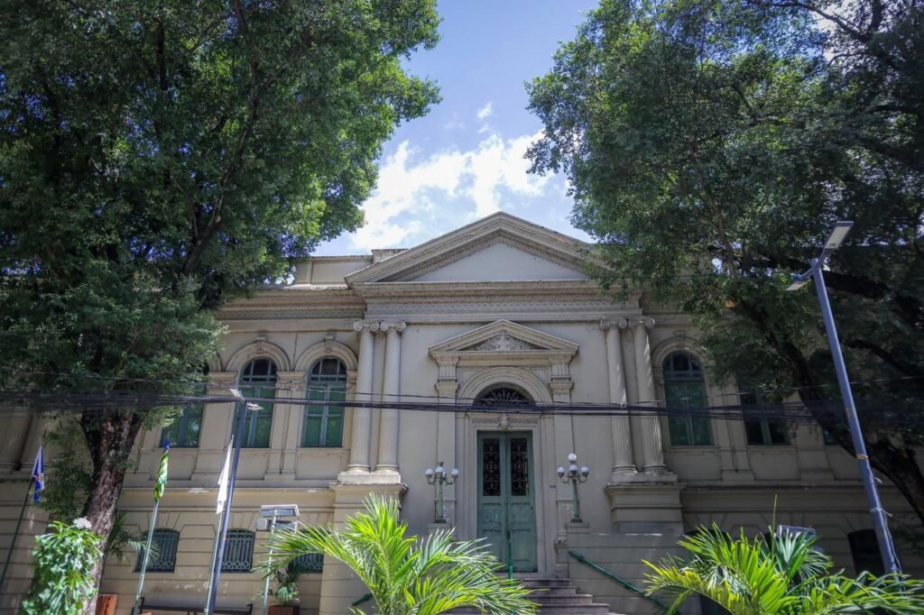 Com a decisão judicial, a Eturb deu andamento imediato aos procedimentos necessários para formalizar as contratações.