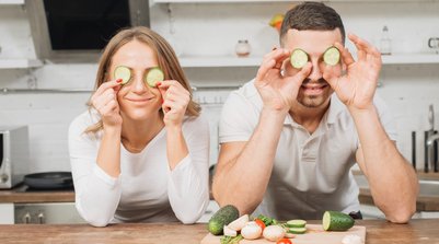 Quando a cirurgia pode ser indicada para a região dos olhos (Foto: REPRODUÇÃO)