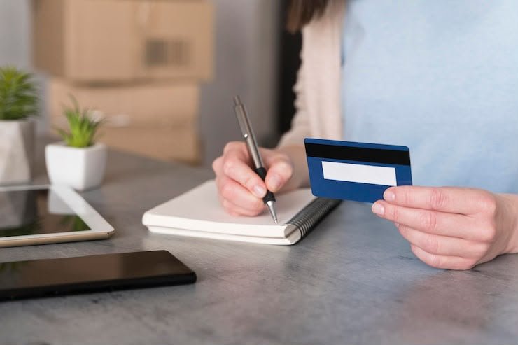 Segundo Vaniela Alencar, gerente de marketing da Credi-Shop
