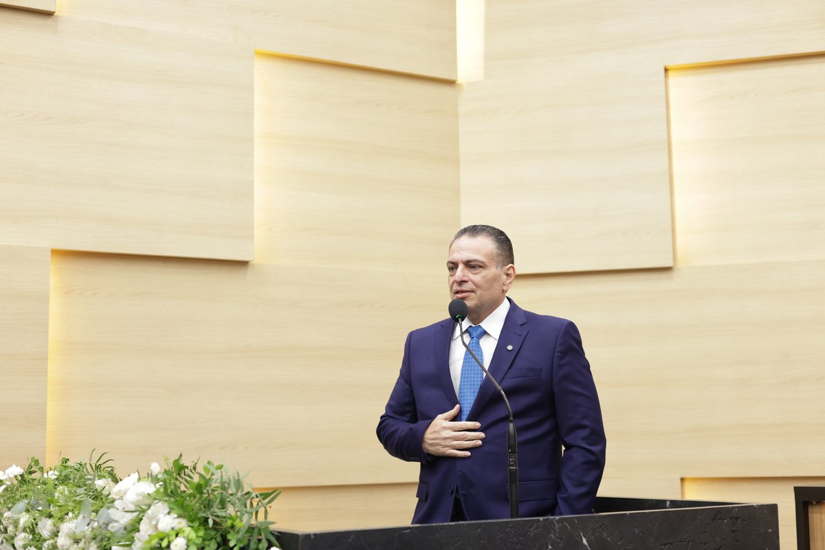 Deputado diz que medida contribui para que jovens acreditem no seu futuro