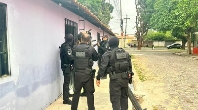 Já na segunda operação, foram cumpridas prisões temporárias (Foto: Reprodução/SSPI)