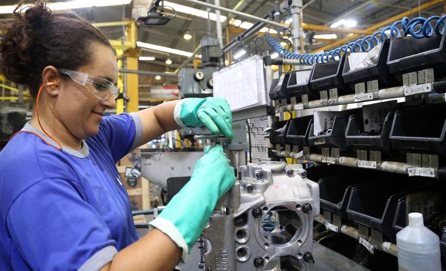 Quedas no segundo semestre indicam redução de atividade