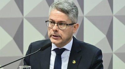 Senador Alessandro Vieira (MDB/SE), relator da CPI do Crime Organizado (Foto: Geraldo Magela/Agência Senado)