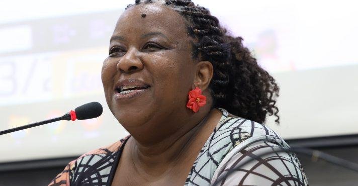 A ministra dos Direitos Humanos do governo Lula, Macaé Evaristo