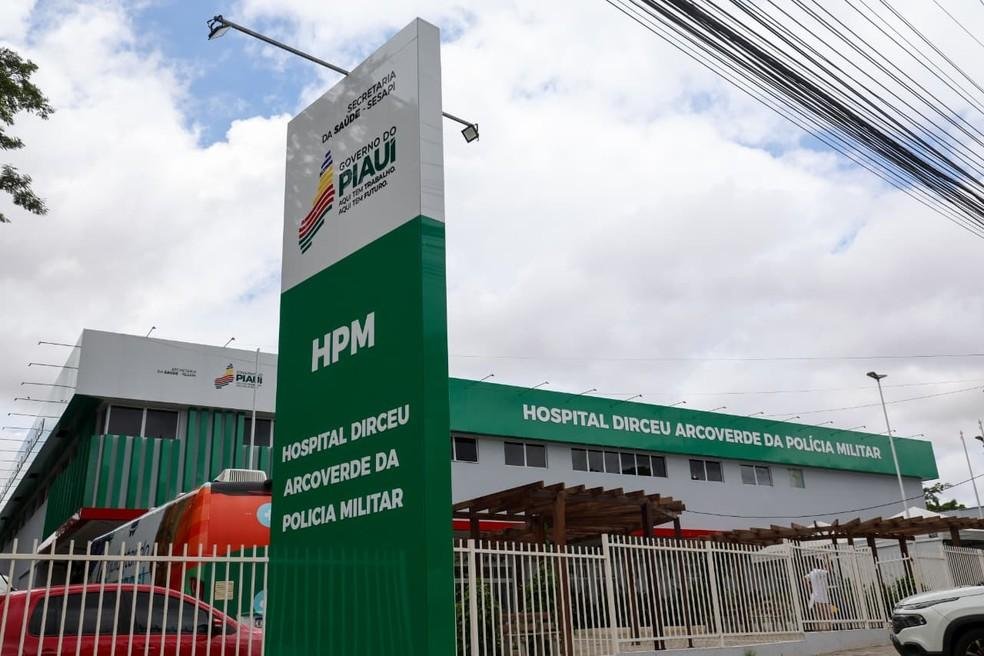Hospital da Polícia Militar Dirceu Arcoverde.