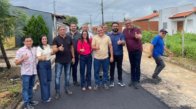 Nova etapa de asfaltamento avança em Água Branca (Foto: Divulgação)