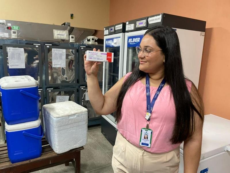 O nirsevimabe é indicado para prevenir infecções respiratórias graves causadas pelo Vírus Sincicial Respiratório (VSR) em bebês e crianças