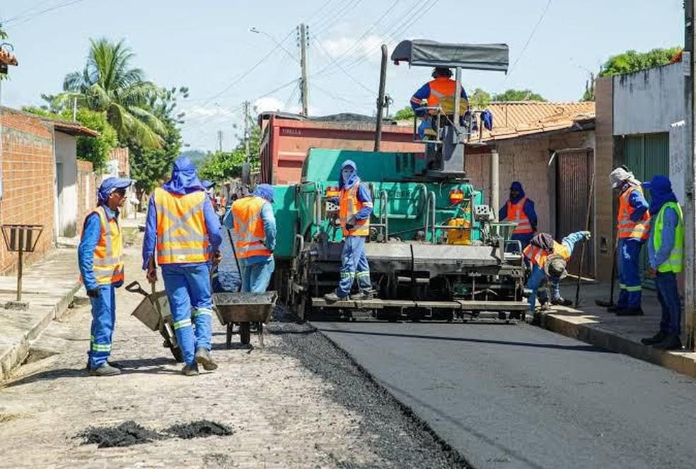 Pavimentação em ruas de Teresina.