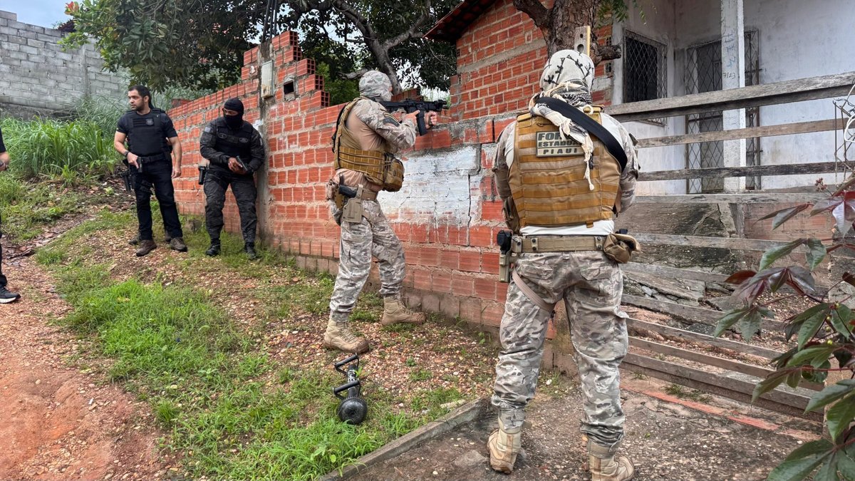 Ação cumpre 12 mandados, apreende motos adulteradas e reforça segurança nos bairros Angelim e Mário Covas.