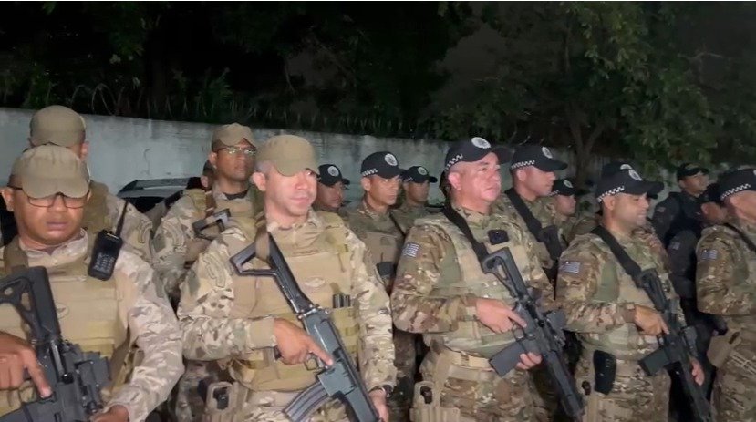 Ao todo, estão sendo cumpridas 62 ordens judiciais, sendo 31 mandados