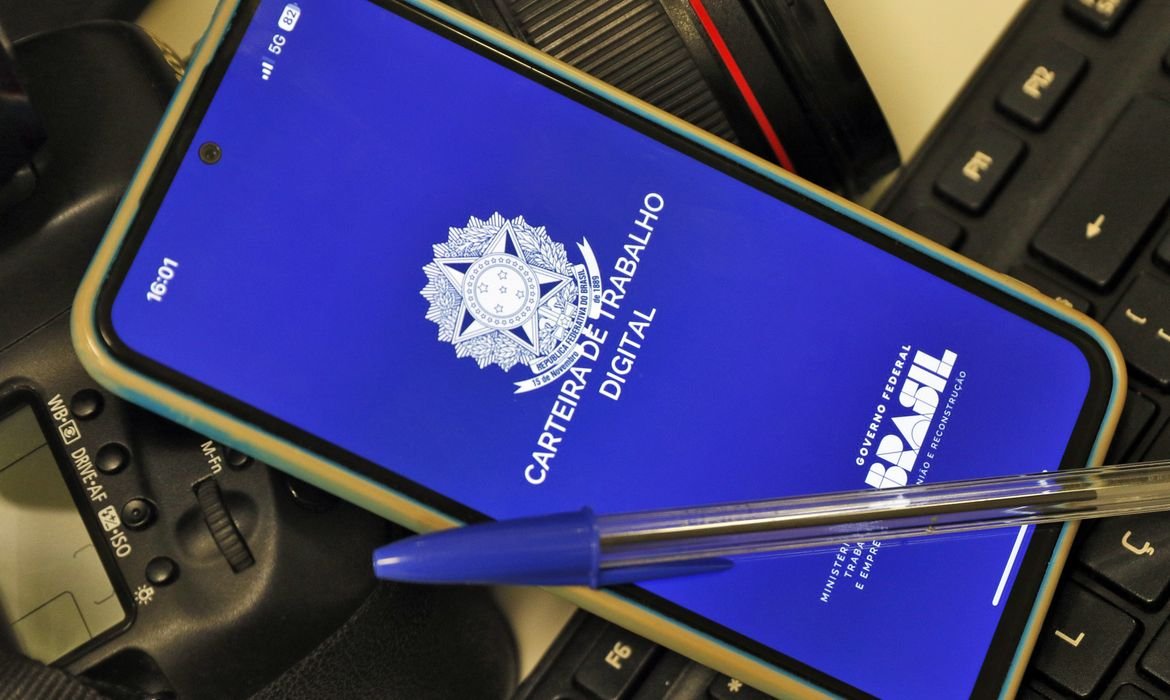 Diário Oficial traz valor do benefício e lista de ocupações