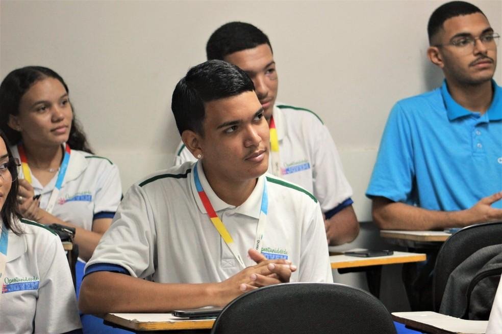 Governo do Piauí prepara juventude para demandas do mercado de trabalho.