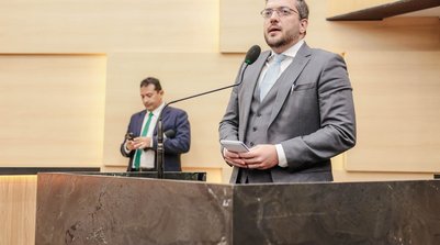 O parlamentar criticou a falta de fiscalização dos recursos por parte dos bancos (Foto: Thiago Amaral / Ascom Alepi)