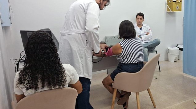 A triagem busca identificar precocemente doenças hepáticas (Foto: Reprodução)