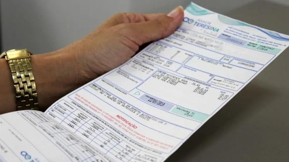 Águas de Teresina é multada em R$ 2,29 mi por cobrança indevida de taxa de esgoto; decisão cabe recurso