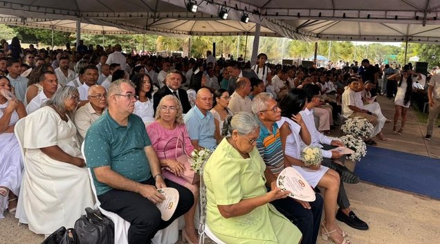 Casamento comunitário em Teresina (Foto: Eduarda Barradas/g1)
