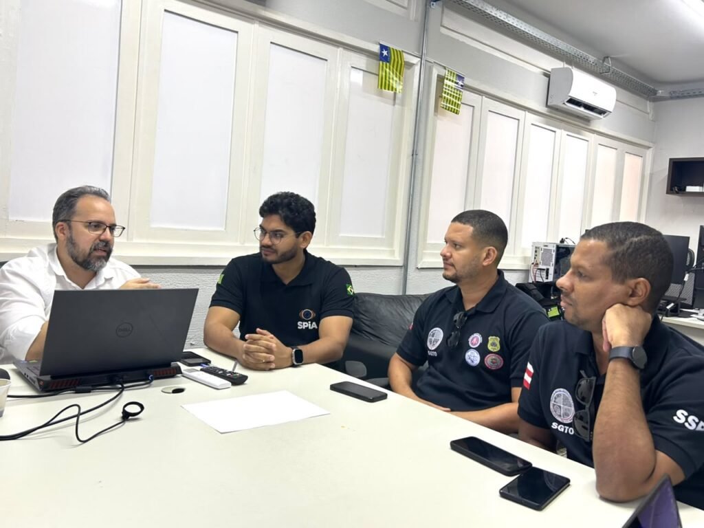 Entre as iniciativas apresentadas, destacam-se o Sistema de Policiamento por Inteligência Artificial (SPiA) e o Meu Celular de Volta