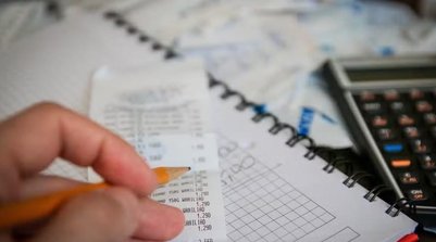 Especialista alerta para aumento de fraudes digitais em períodos de grande procura por programas financeiros (Foto: Pixabay)