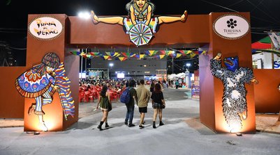 A transmissão dos jogos faz parte da programação e reforça a proposta (Foto: Reprodução)