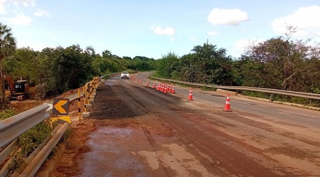 BR-343 é temporariamente liberada após obra por cratera e terá nova interdição a partir de terça (9) (Foto: Divulgação/DNIT)