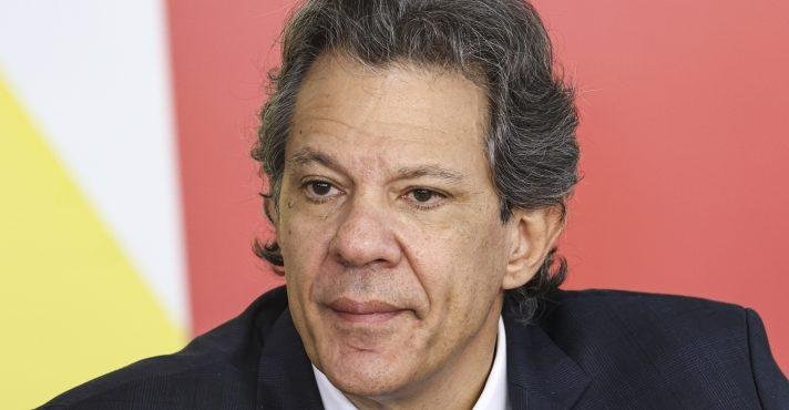 Fernando Haddad (PT) foi o responsável pelas críticas ao sistema de pedágio eletrônico em São Paulo
