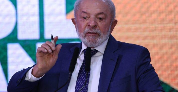 Lula, durante cerimônia no Planalto - 13/08/2025