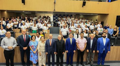 Sessão solene (Foto: Divulgação)