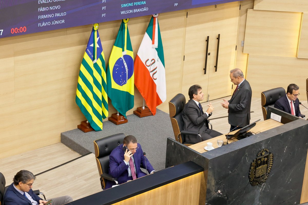 Aumento da vazão das águas da Barragem Salinas foi requerida na sessão