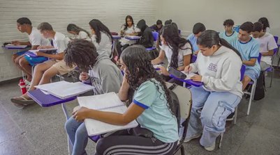 No Norte e Nordeste, é maior a dependência de "bicos" (Foto: Rafa Neddermeyer/Agência Brasil/ARQUIVO)