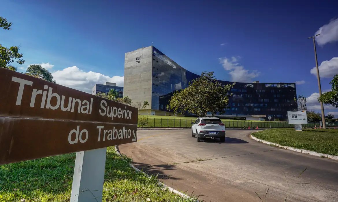 Prática busca interferir na liberdade do eleitor de escolher candidato