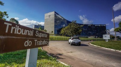 Prática busca interferir na liberdade do eleitor de escolher candidato (Foto: Rafa Neddermeyer/Agência Brasil)