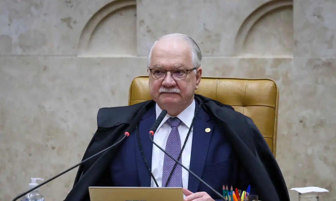Fica em segredo apenas material que possa prejudicar diligências