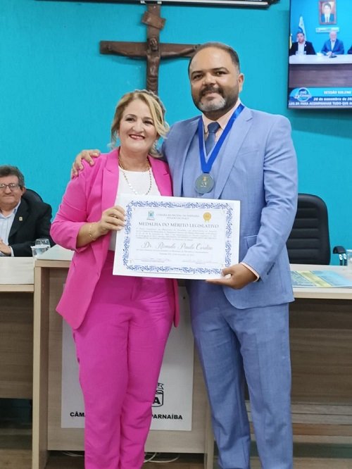 Promotor Rômulo Cordão recebe Título de Cidadão Parnaibano e Medalha do Mérito Legislativo da Câmara Municipal de Parnaíba