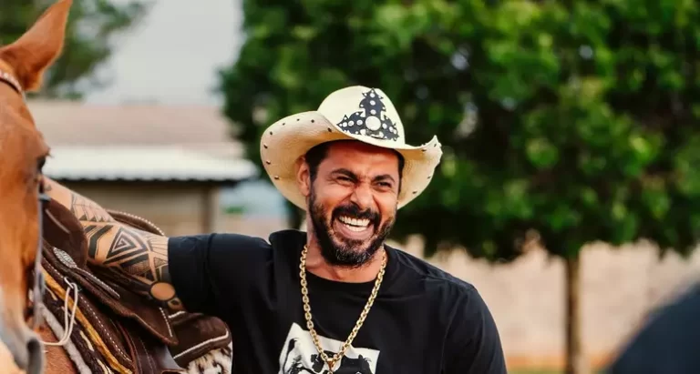 Cantor sertanejo João Carreiro morre aos 41 anos