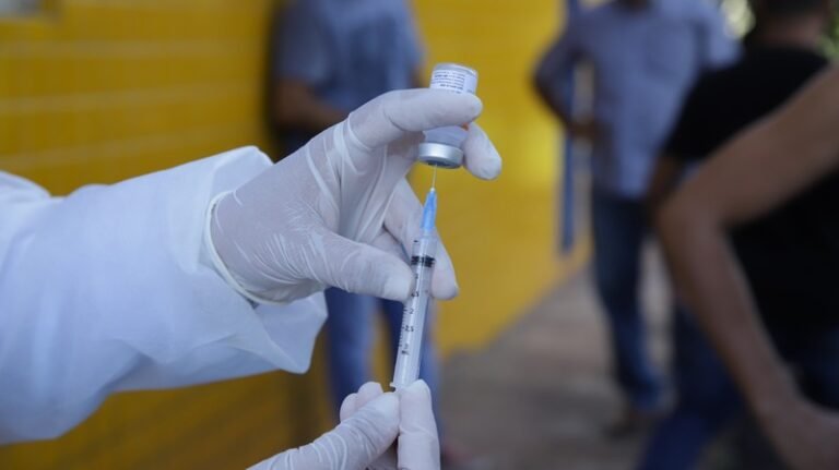 Vacina contra o HPV está disponível na rede de saúde de Teresina