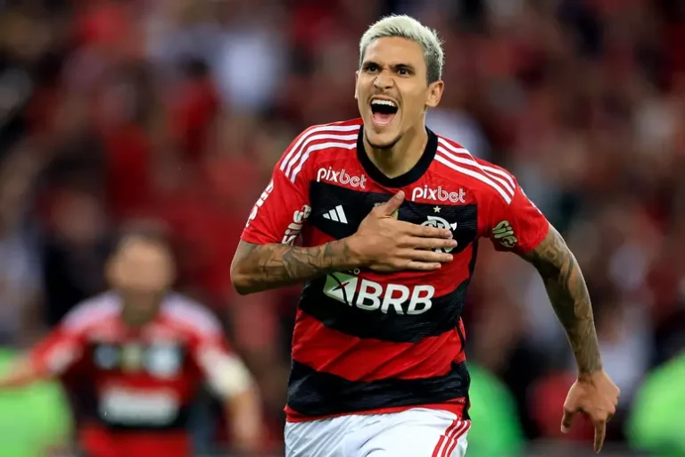 Flamengo decide futuro na Copa Libertadores diante do Bolívar