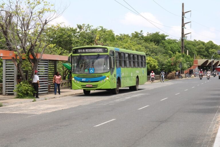 Cartão Expresso garante benefício da integração de ônibus para passageiros de Teresina