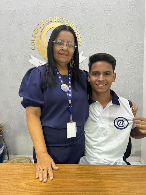 Advogado Rayonne e Família RA orgulhosos com aprovação de Rayonne Júnior para Medicina